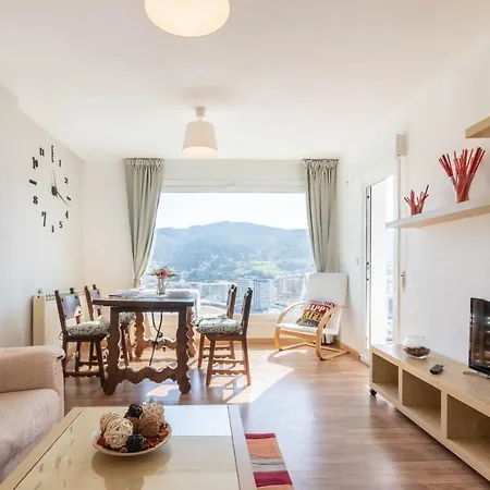 Coast & View Parking Apartment *