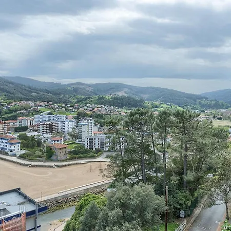 Coast & View Parking Bakio