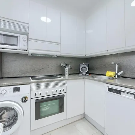 Coast & View Parking