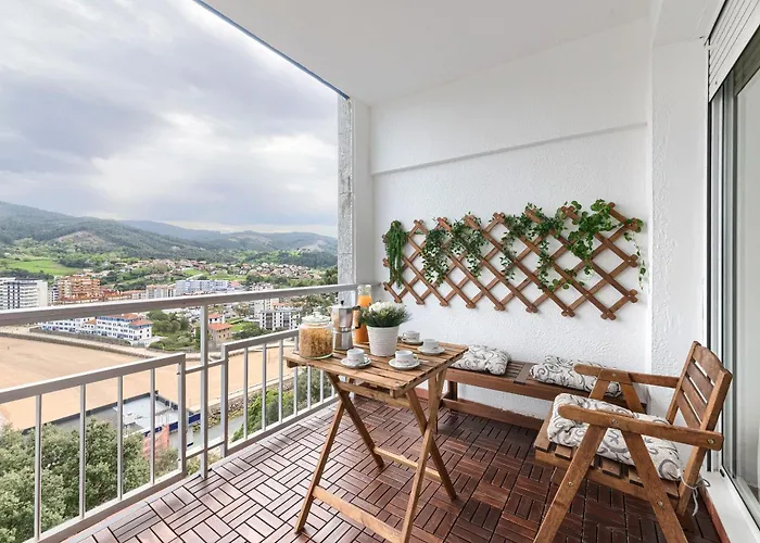 Coast & View Parking * Bakio