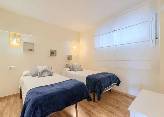 Coast & View Parking *